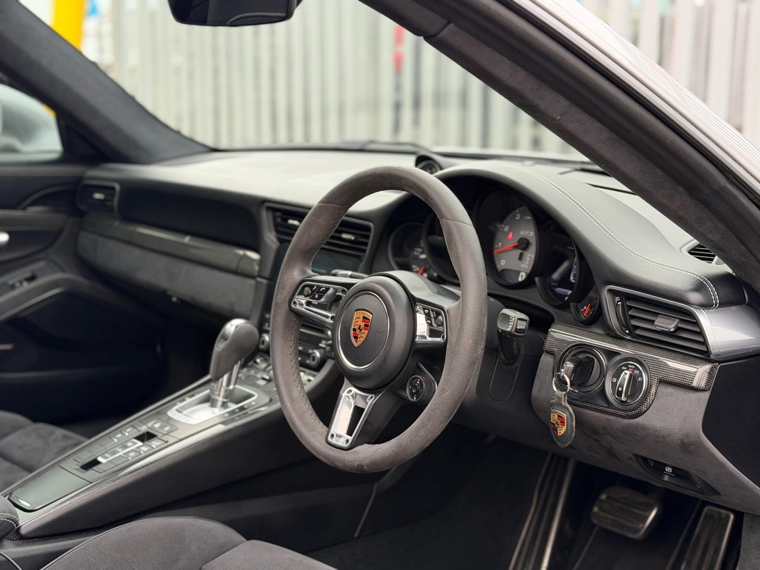 Used Porsche 911 2019 for sale - 78201615: Photo 12