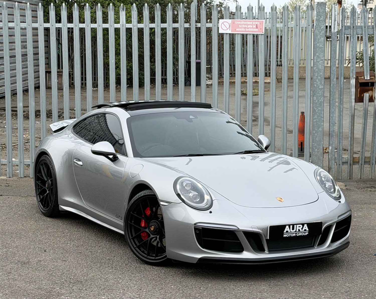 Used Porsche 911 2019 for sale - 78201615: Photo 2