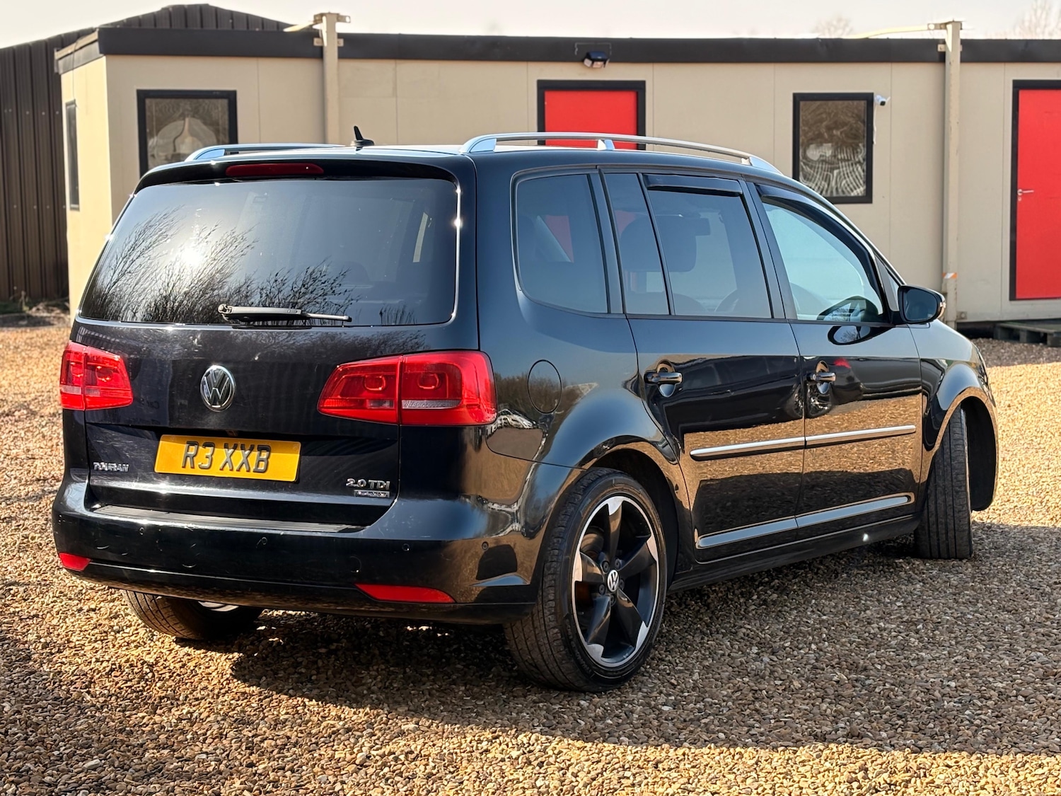 Used Volkswagen Touran for sale - 77966477: Photo 6