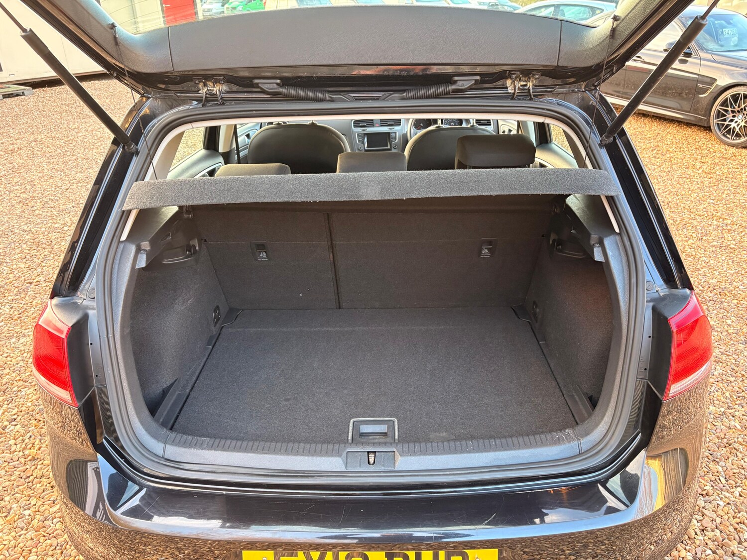 Used Volkswagen Golf 2013 for sale - 77966495: Photo 12