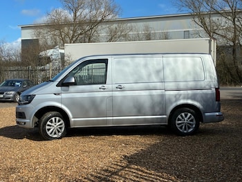 Used Volkswagen Transporter 2018 for sale - 78545172: Photo