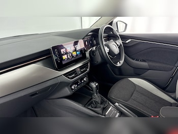 Used Skoda Kamiq 2023 for sale - 77938316: Photo