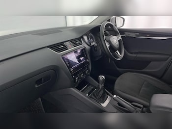 Skoda Octavia feature image 2
