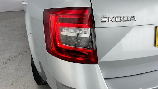 Used Skoda Octavia 2019 for sale - 76312276: Photo 33
