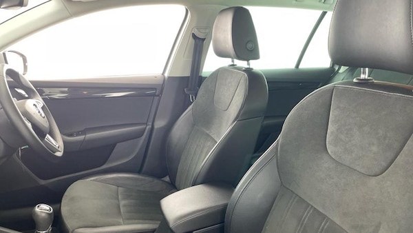 Used Skoda Octavia 2019 for sale - 76312276: Photo 36