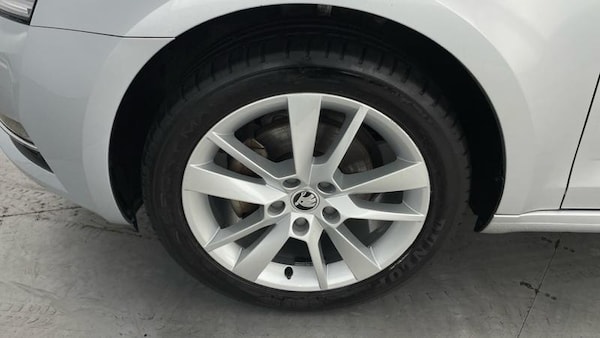 Used Skoda Octavia 2019 for sale - 76312276: Photo 38