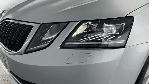 Used Skoda Octavia 2019 for sale - 76312276: Photo 39