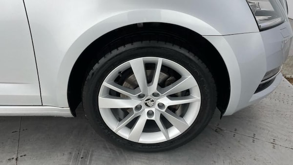 Used Skoda Octavia 2019 for sale - 76312276: Photo 5