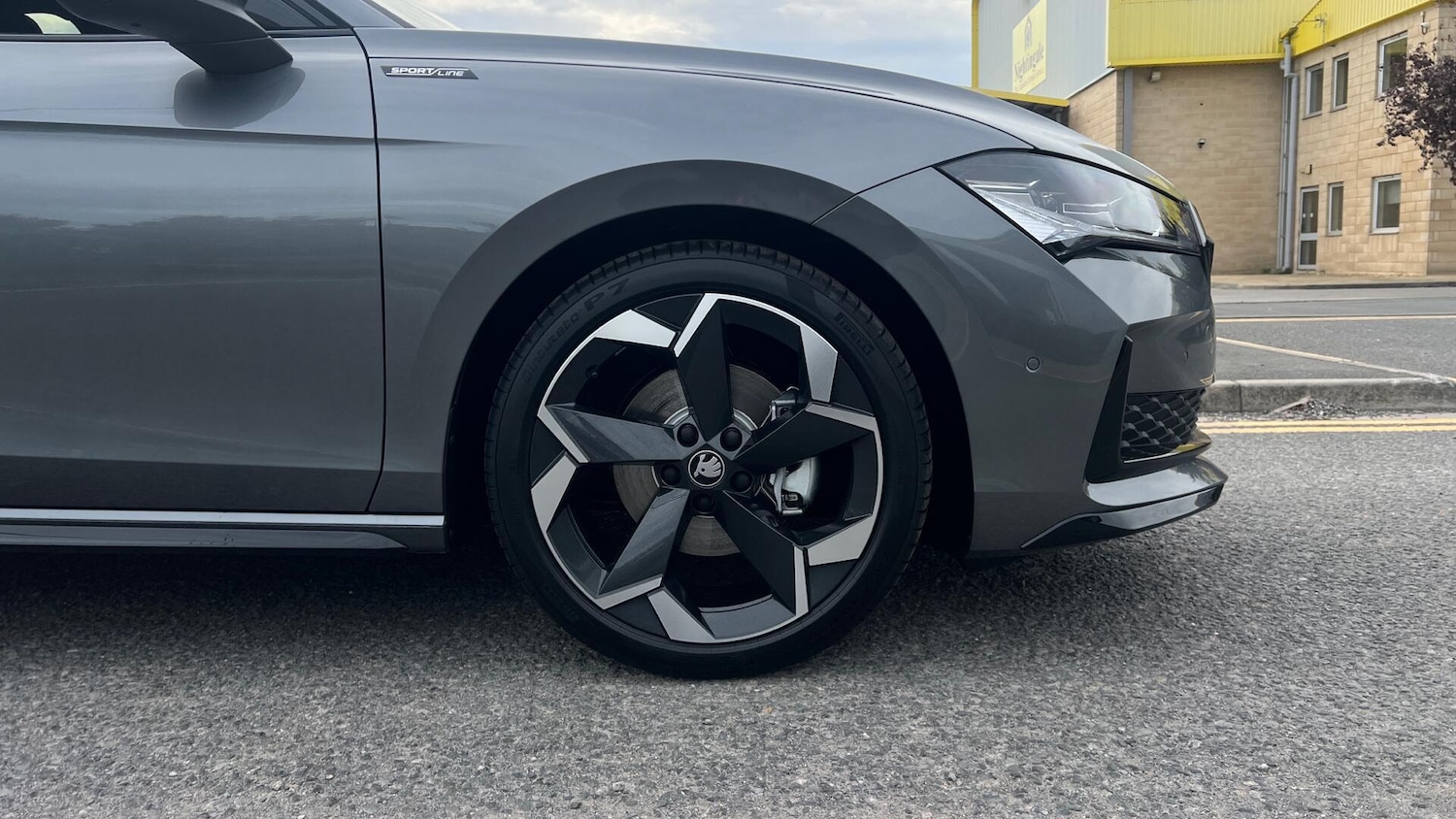 Used Skoda Superb for sale - 77602822: Photo 5