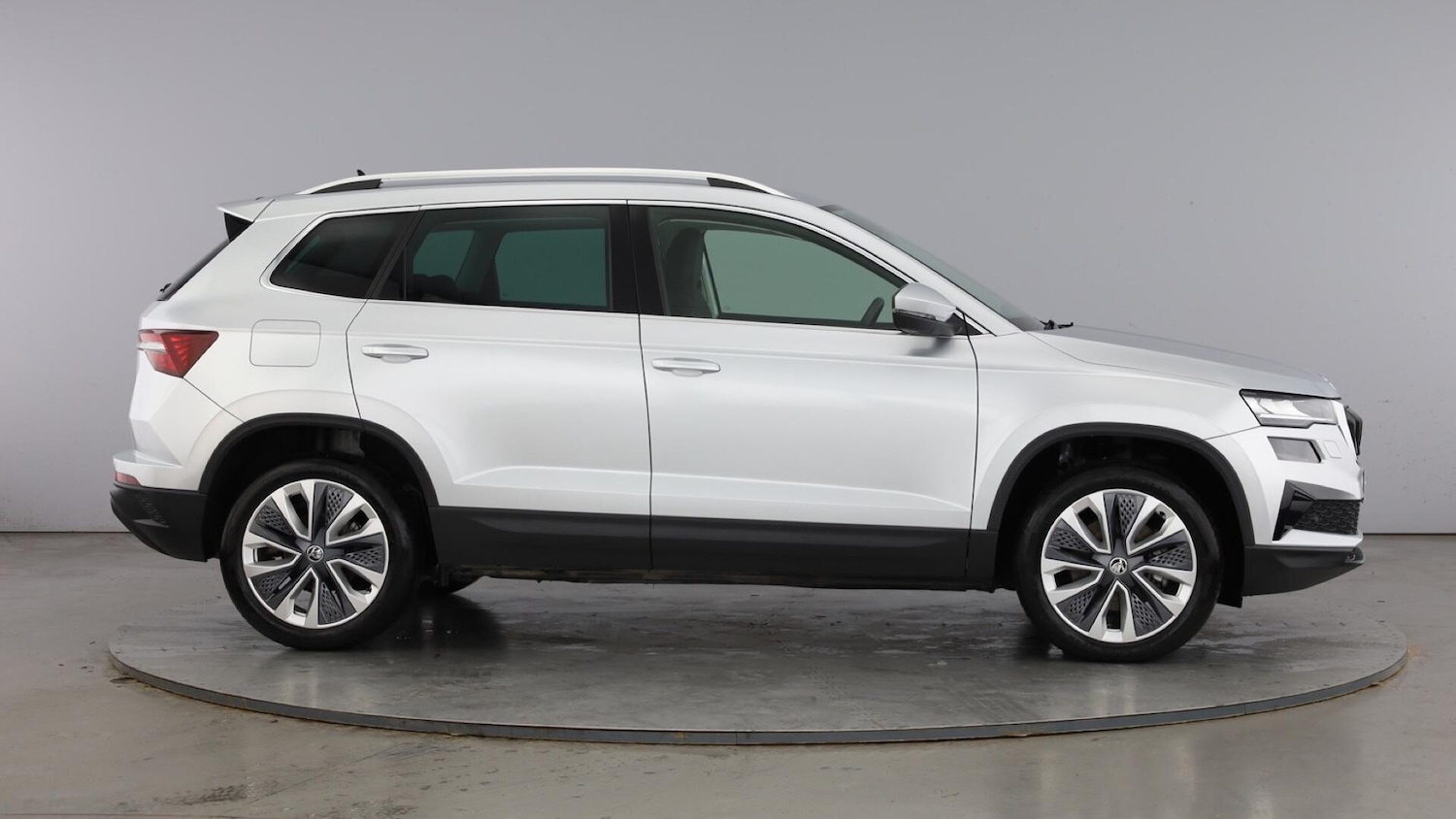 Used Skoda Karoq 2024 for sale - 77504947: Photo 4