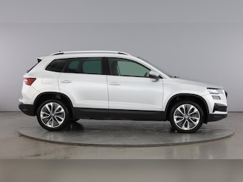 Used Skoda Karoq 2024 for sale - 77504947: Photo