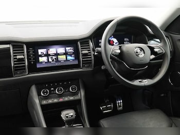 Used Skoda Kodiaq 2023 for sale - 76517700: Photo
