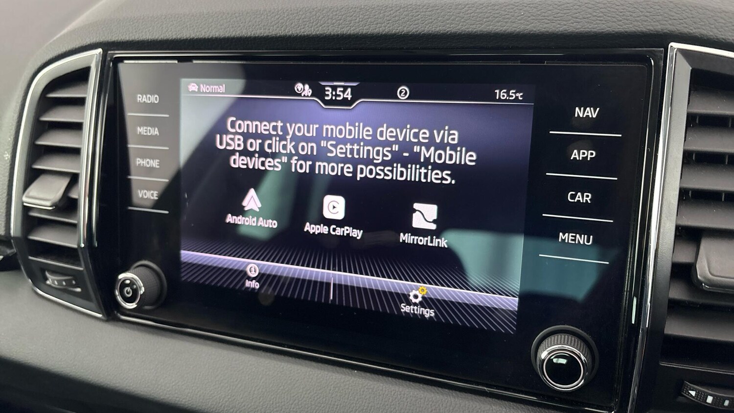 Used Skoda Karoq 2023 for sale - 77931831: Photo 17