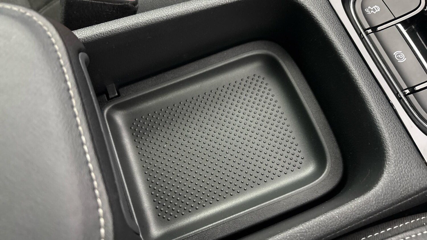 Used Skoda Karoq 2023 for sale - 77931831: Photo 25