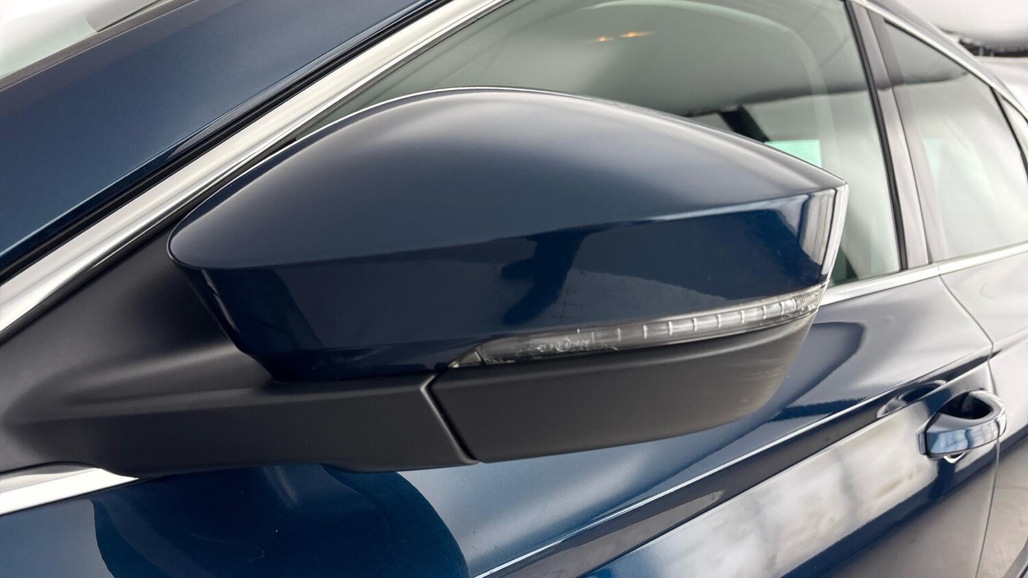 Used Skoda Karoq 2023 for sale - 77931831: Photo 35