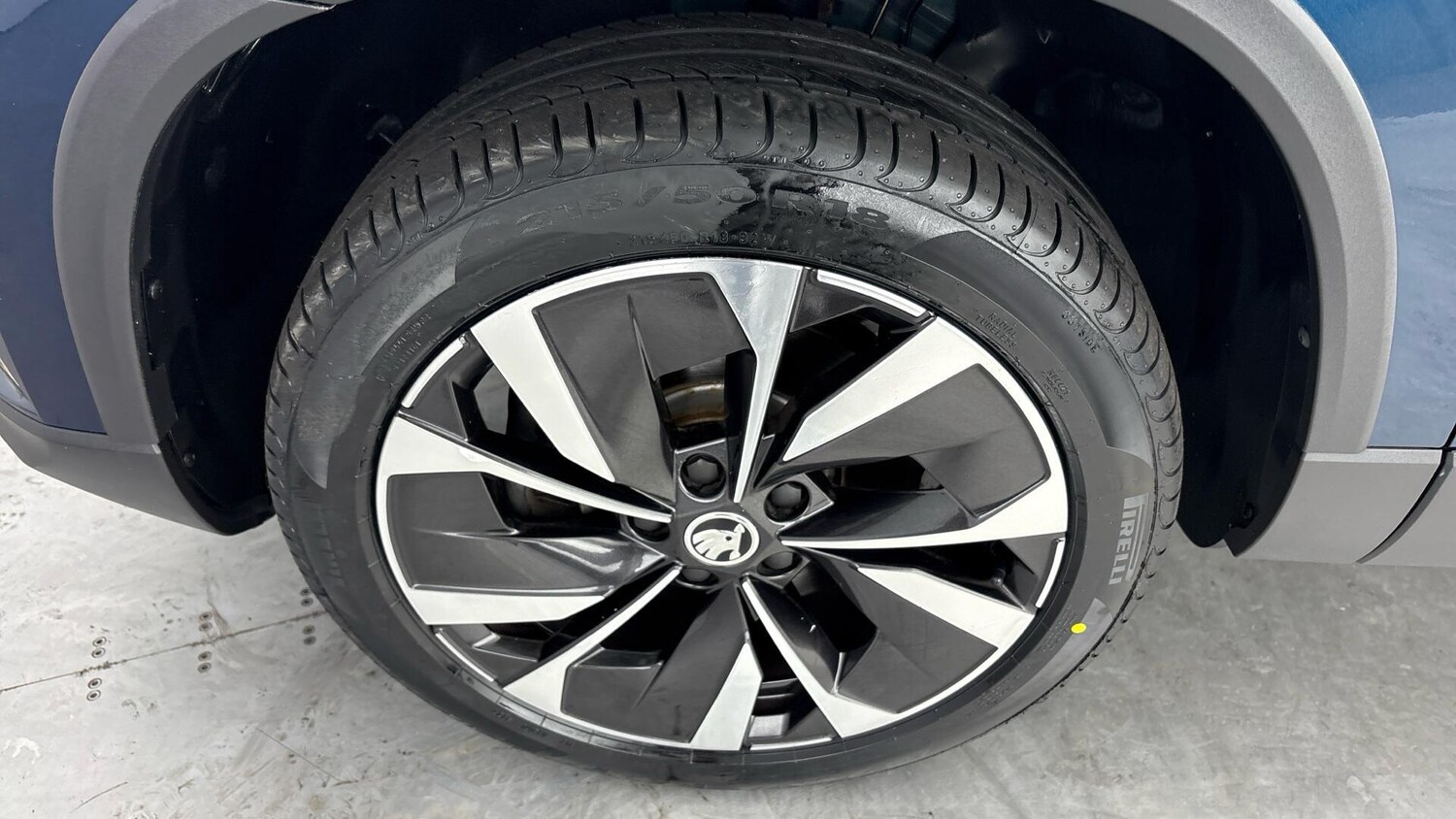 Used Skoda Karoq 2023 for sale - 77931831: Photo 36