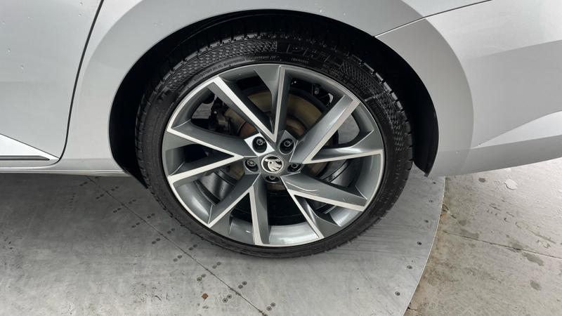 Used Skoda Superb 2024 for sale - 76517703: Photo 35