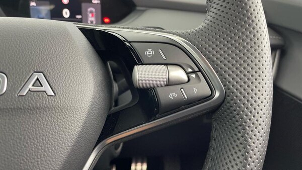 Used Skoda Enyaq 2025 for sale - 75608034: Photo 23