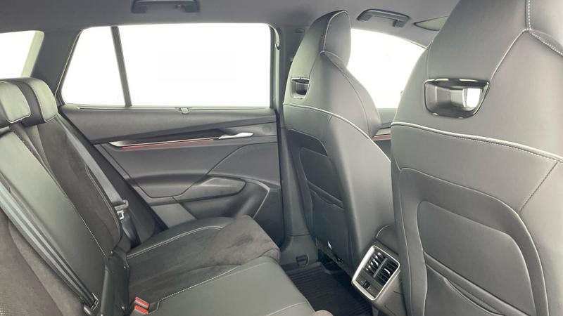 Used Skoda Enyaq 2025 for sale - 75608034: Photo 34