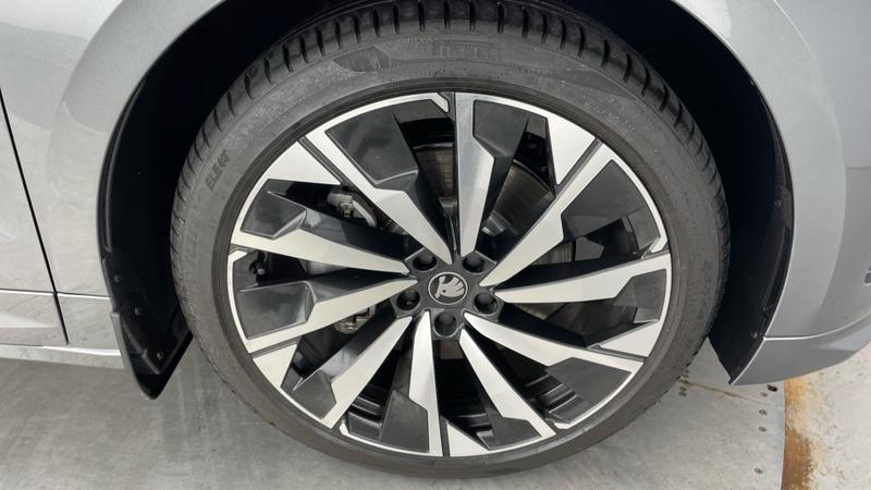 Used Skoda Enyaq 2025 for sale - 75608034: Photo 5