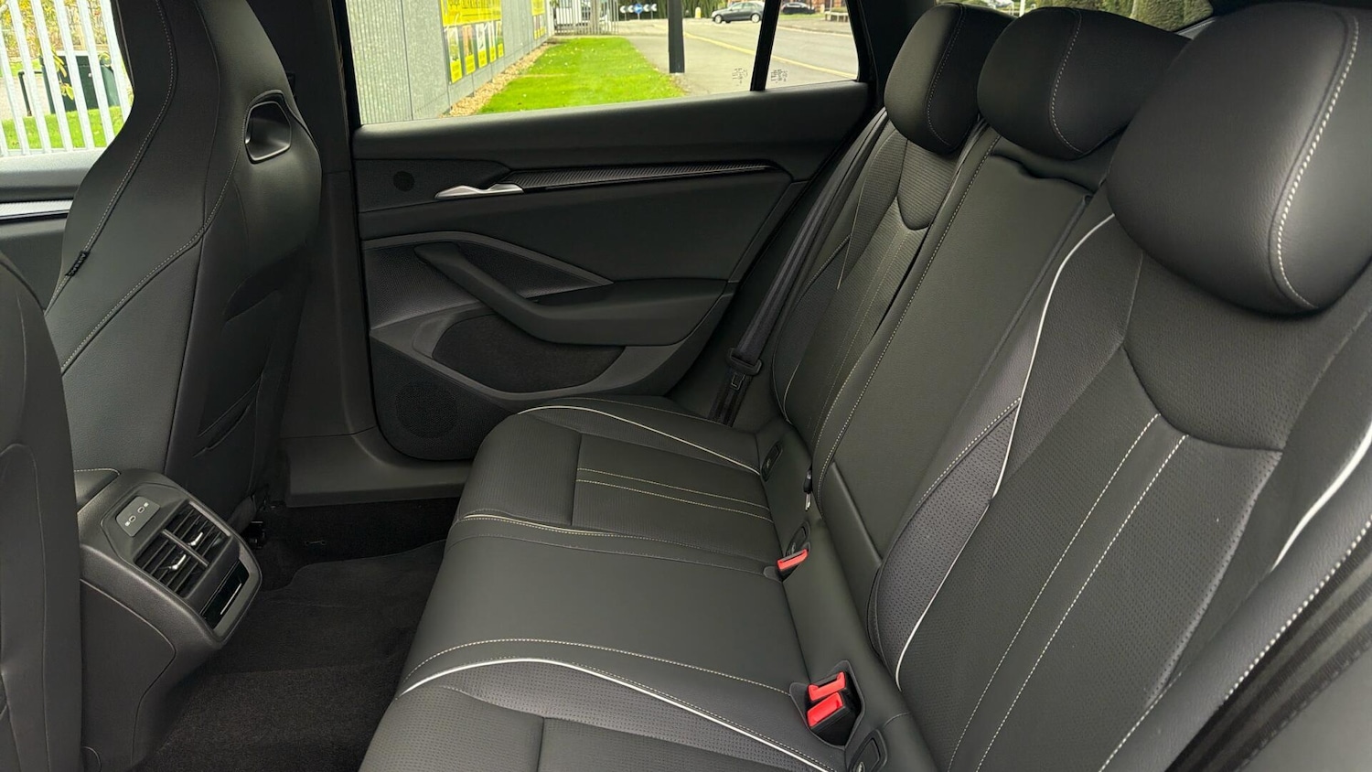 Used Skoda Superb for sale - 77602739: Photo 33