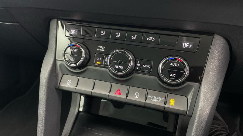 Used Skoda Karoq 2023 for sale - 76131287: Photo 13