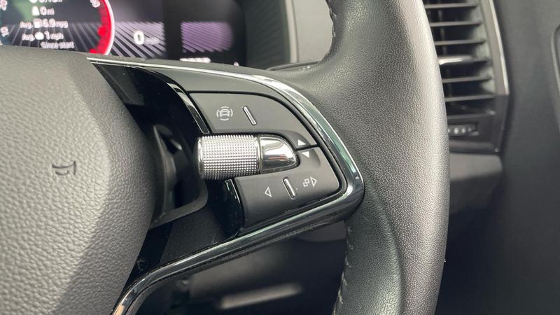 Used Skoda Karoq 2023 for sale - 76131287: Photo 25