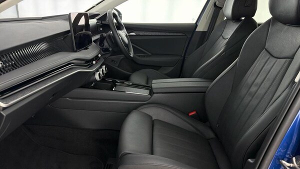 Used Skoda Superb 2025 for sale - 75791976: Photo 41