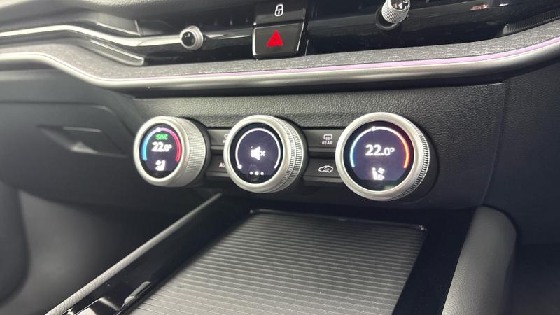 Used Skoda Superb 2025 for sale - 76918352: Photo 14