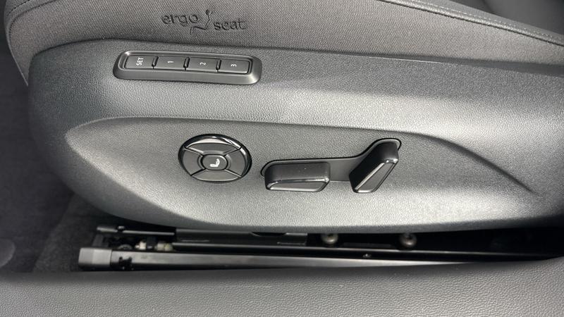 Used Skoda Superb 2025 for sale - 76918352: Photo 38