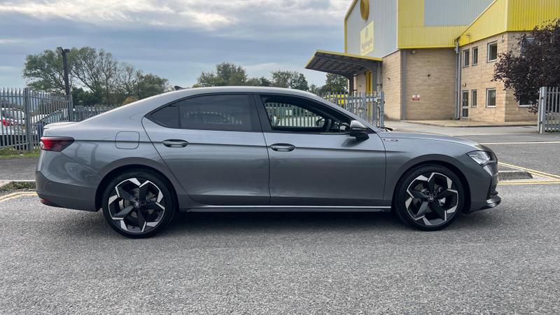 Used Skoda Superb for sale - 77447362: Photo 4