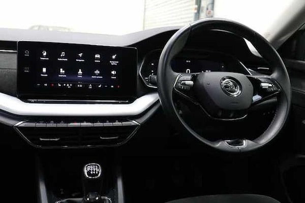 Used Skoda Octavia 2021 for sale - 76067671: Photo 2