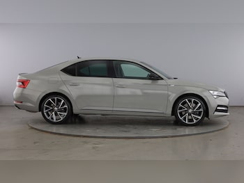 Used Skoda Superb 2023 for sale - 78643729: Photo