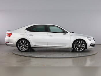 Used Skoda Superb 2024 for sale - 77515739: Photo