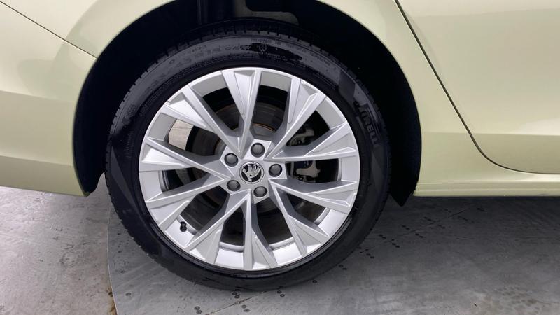 Used Skoda Superb 2025 for sale - 76664825: Photo 33