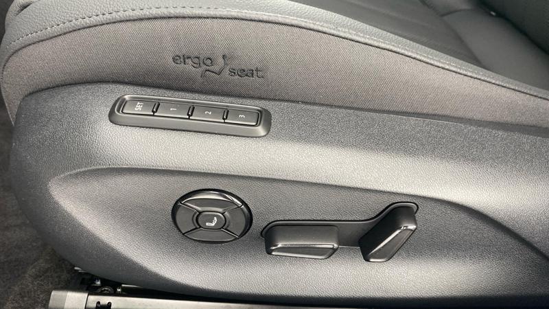 Used Skoda Superb 2025 for sale - 76664825: Photo 42