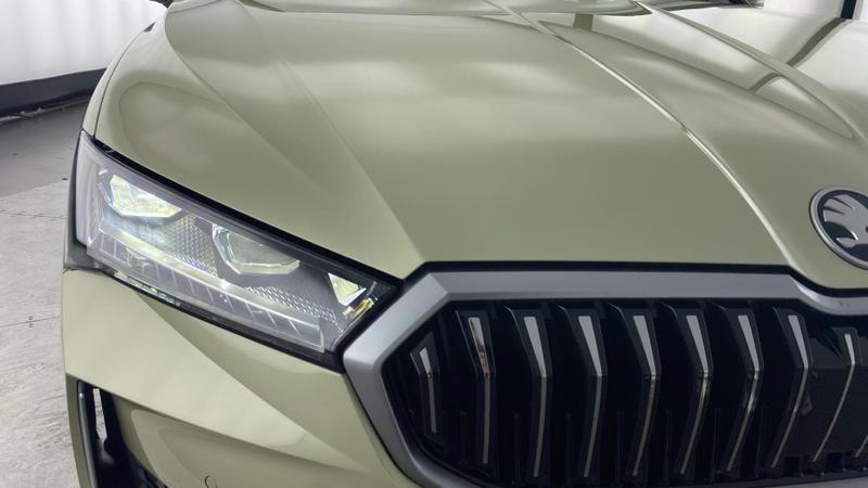 Used Skoda Superb 2025 for sale - 76664825: Photo 46
