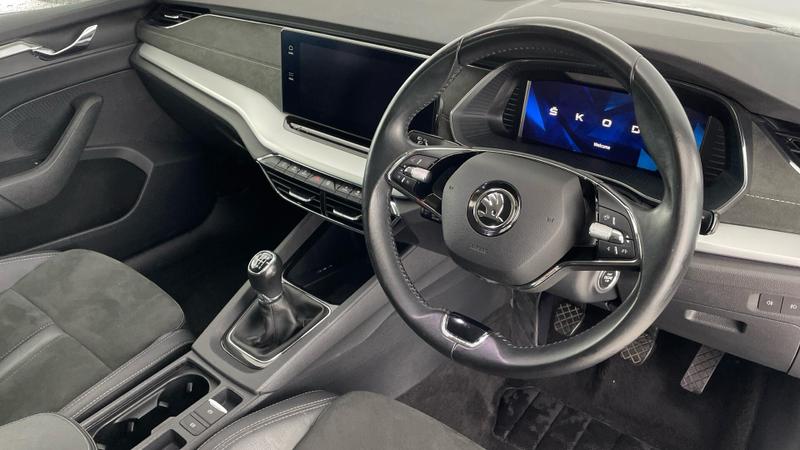 Used Skoda Octavia 2021 for sale - 76931360: Photo 6