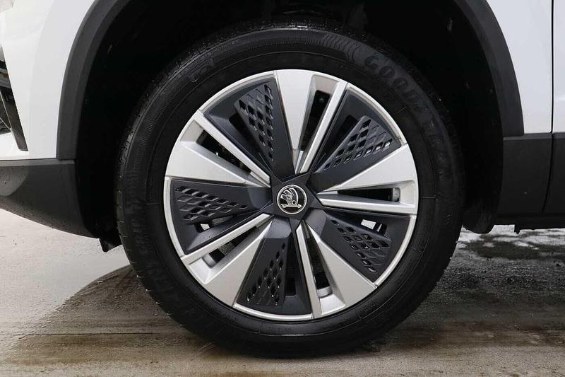 Used Skoda Karoq 2024 for sale - 76517701: Photo 5