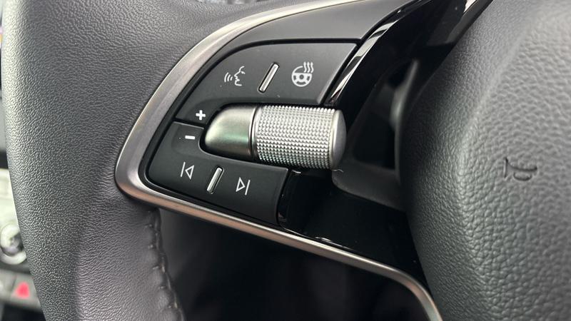 Used Skoda Karoq 2024 for sale - 76931195: Photo 13