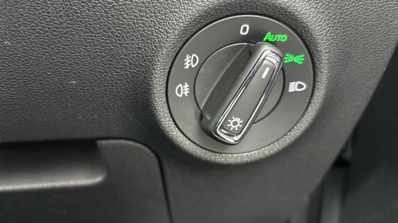 Used Skoda Karoq 2024 for sale - 76931195: Photo 24