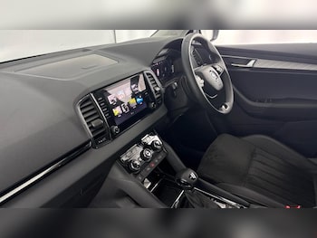 Used Skoda Karoq 2024 for sale - 76931195: Photo