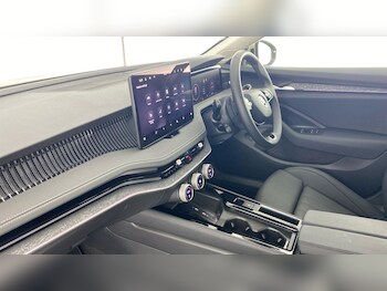 Used Skoda Superb 2025 for sale - 77515607: Photo