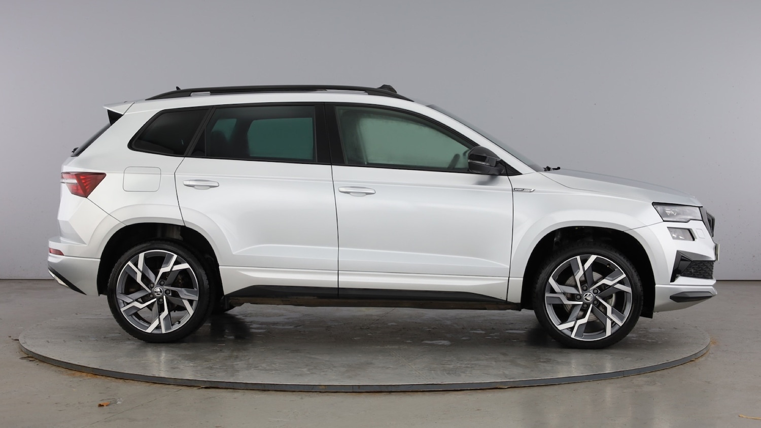 Used Skoda Karoq 2024 for sale - 77602801: Photo 4