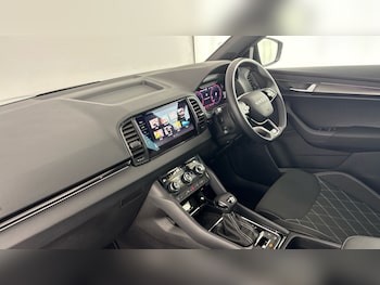 Used Skoda Karoq 2025 for sale - 78424176: Photo