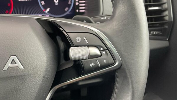 Used Skoda Karoq 2025 for sale - 75160251: Photo 24