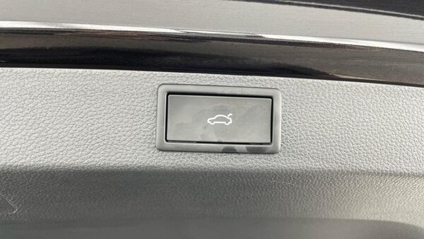 Used Skoda Karoq 2025 for sale - 75160251: Photo 35