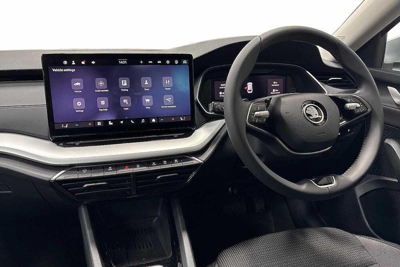 Used Skoda Octavia 2024 for sale - 76467732: Photo 2