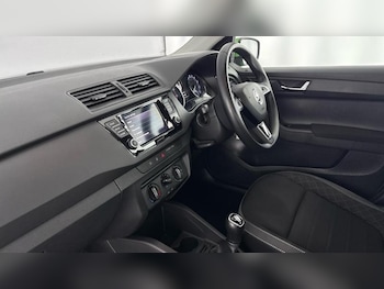 Used Skoda Fabia 2020 for sale - 77235917: Photo