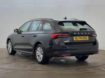 Used Skoda Octavia 2024 for sale - 75945249: Photo